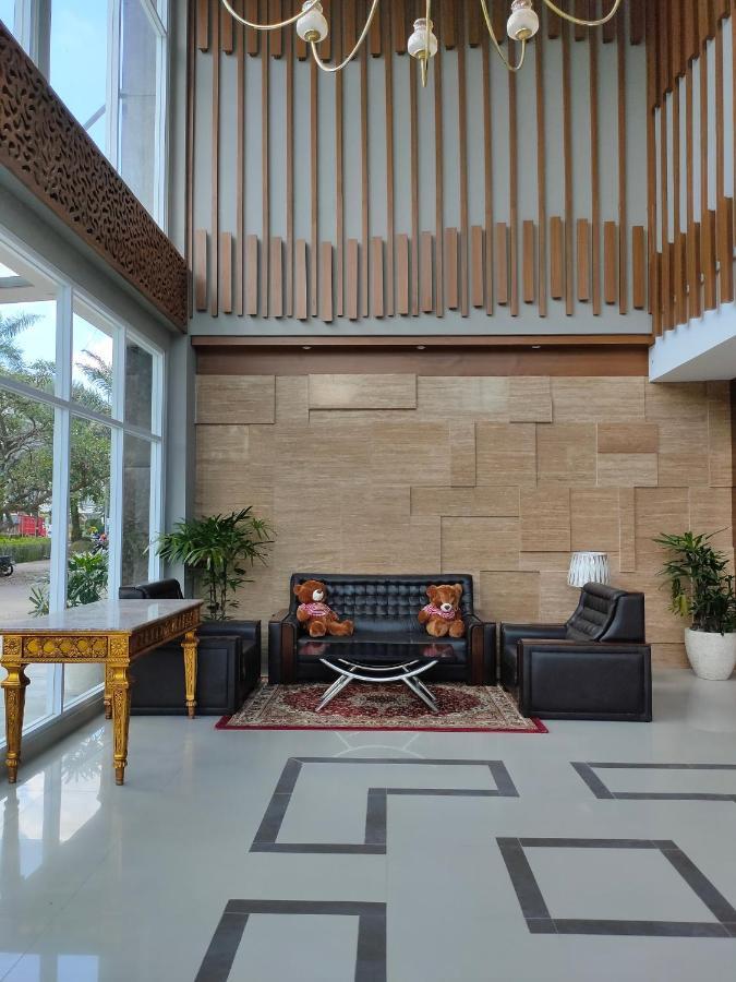 Ramada By Wyndham Yogyakarta Ξενοδοχείο Sleman  Εξωτερικό φωτογραφία