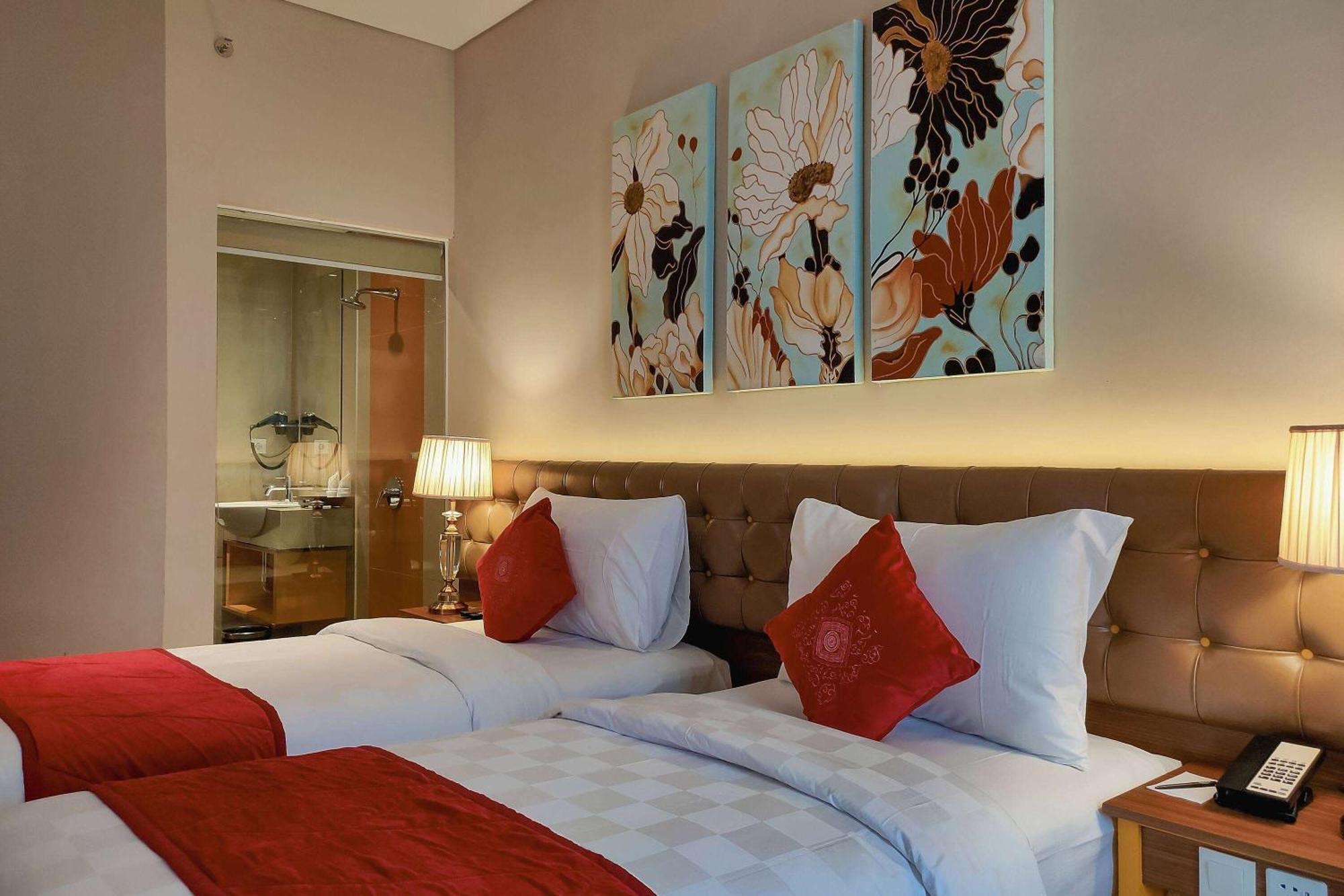 Ramada By Wyndham Yogyakarta Ξενοδοχείο Sleman  Εξωτερικό φωτογραφία
